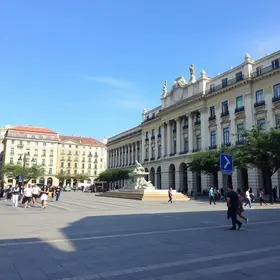 O fechamento da Praça da República é denunciado fechamento da Praça da República
