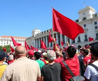 Apoiadores de Lula se reúnem na Praça da República, em Belém Apoiadores de Lula na Praça da República